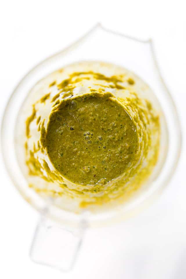 How to make a homemade Vegan Green Curry Paste using dried spices!
