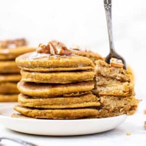 Healthy Gluten-Free Pumpkin Pancakes
